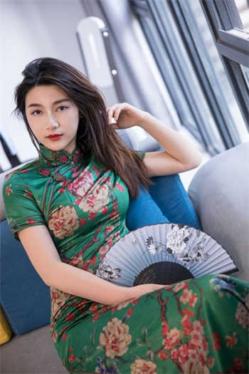 男主叫厉少爵的小说
