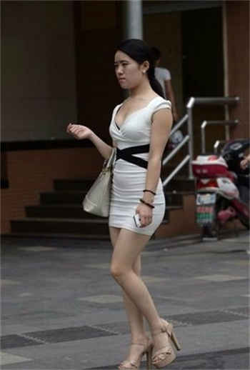 妖姬玩具酱微博