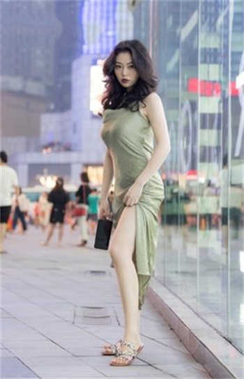 老板娘勾小工