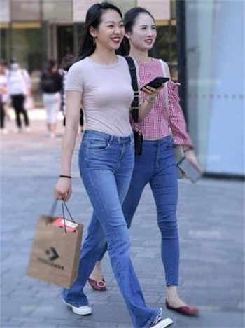 男哥探探泡妞聊天记录
