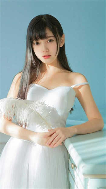 坚强妻子打工替夫还债