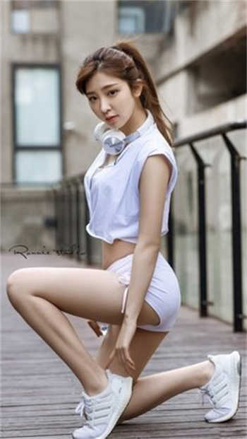 沙滩女排尴尬图
