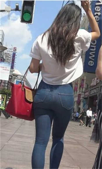 家庭教师美女家教漫画