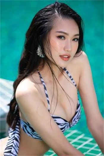 抓住班主任的把柄