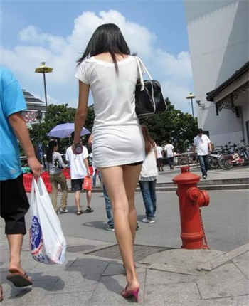 敢凶我就吃掉你