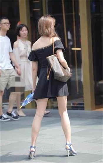 女主叫华榕的小说