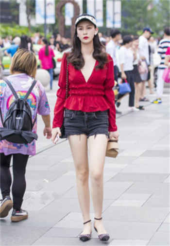 最新在线乌鸦传媒果冻