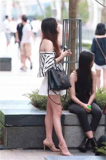 傅君献姜苒苒