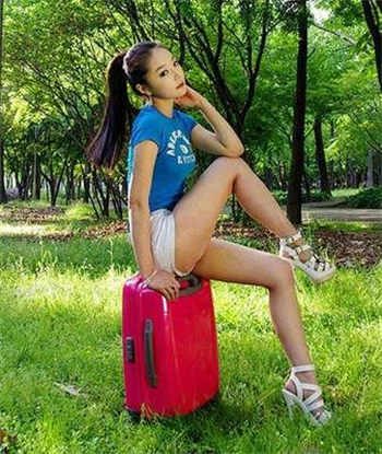 深夜正能量网站入口网址