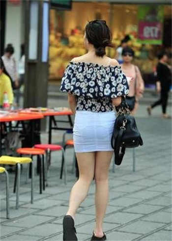 驯服年轻的妻子