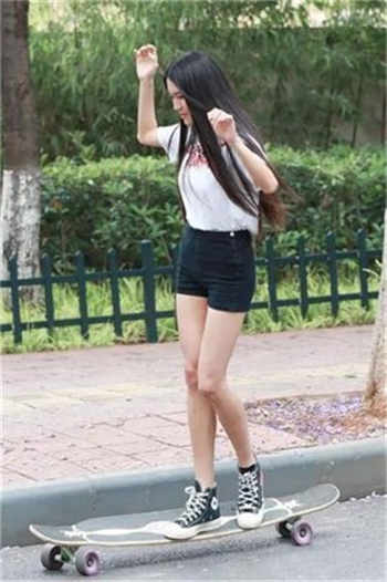 微博少女恶犬正脸