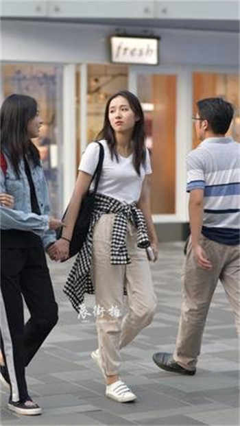 奈汐汐喜欢吃火锅