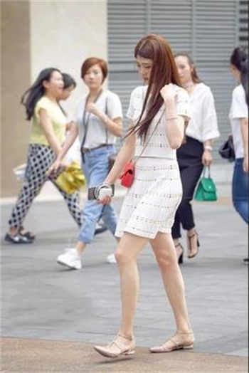 敢凶我就吃掉你