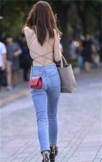 苏宁小姐姐