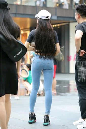 月光直播在线观看