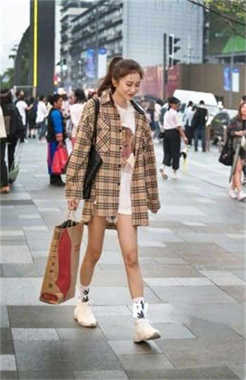 闪婚嫁给霸道司令