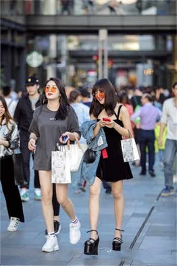 寄拍加微信是骗子吗