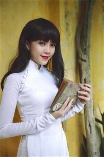 女主强大n个男主现言