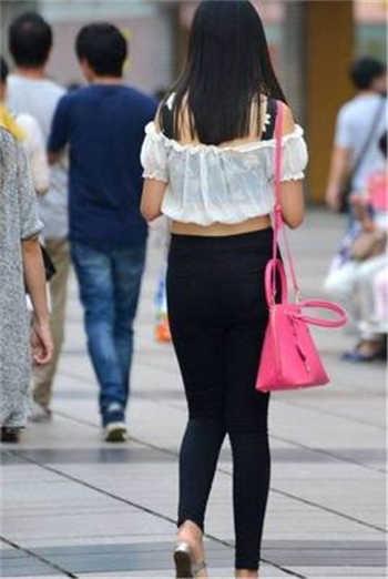 美丽的女儿木鱼汉语